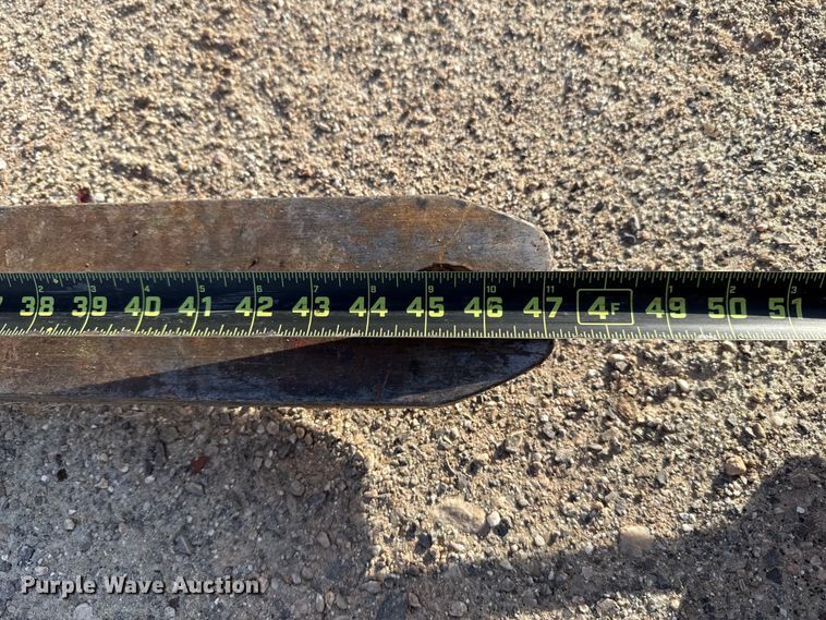 image for item EU5361 Hyster forklift