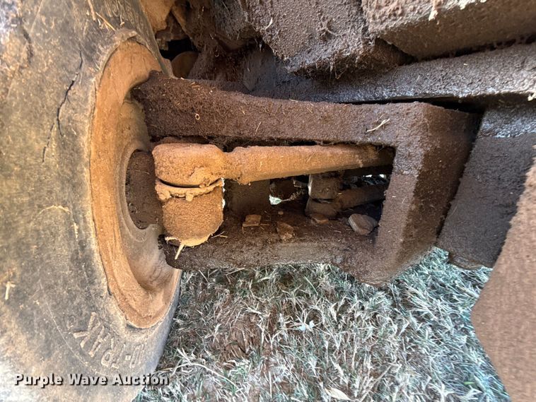 image for item EU5361 Hyster forklift