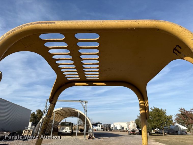 image for item EU5361 Hyster forklift