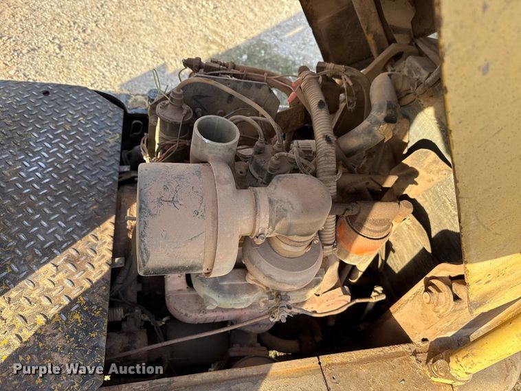 image for item EU5361 Hyster forklift