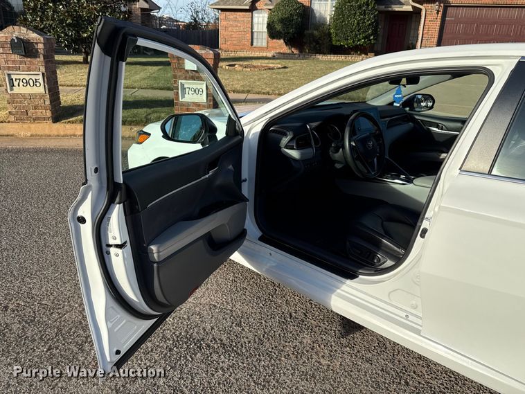 image for item EU5368 2023 Toyota Camry LE 