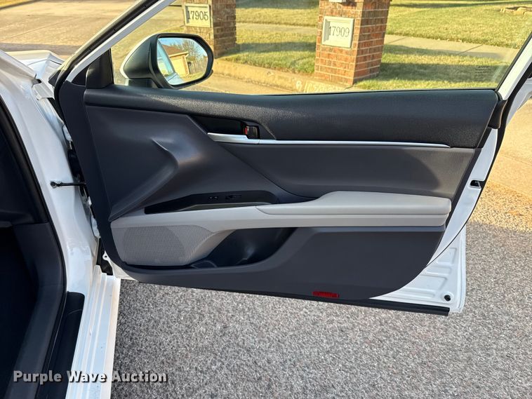 image for item EU5368 2023 Toyota Camry LE 