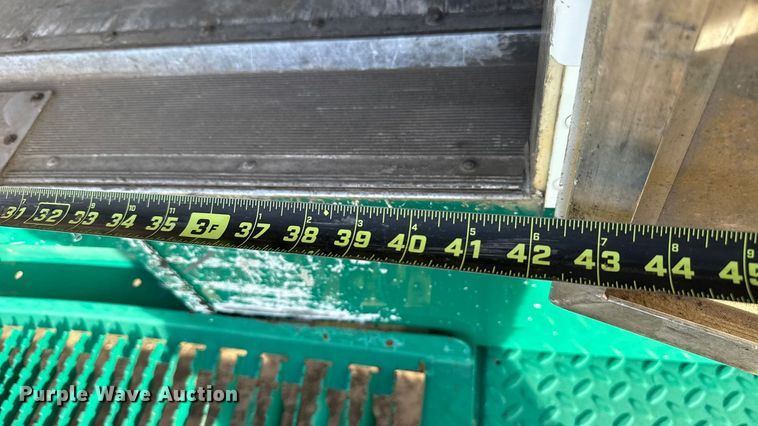 image for item EU5372 2014 Freightliner MT45 delivery truck