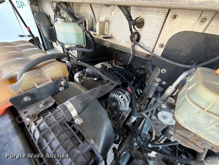 image for item EU5372 2014 Freightliner MT45 delivery truck