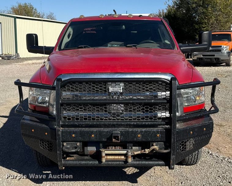 image for item EU5400 2014 RAM 3500 Crew Cab flatbed pickup truck