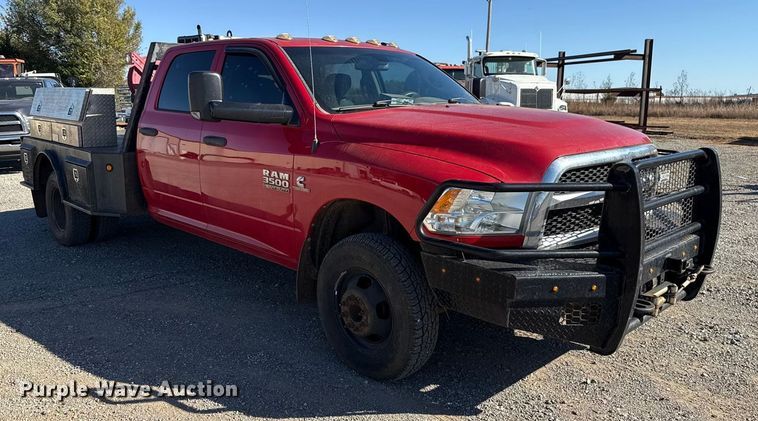 image for item EU5400 2014 RAM 3500 Crew Cab flatbed pickup truck