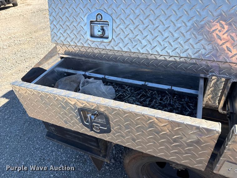 image for item EU5400 2014 RAM 3500 Crew Cab flatbed pickup truck