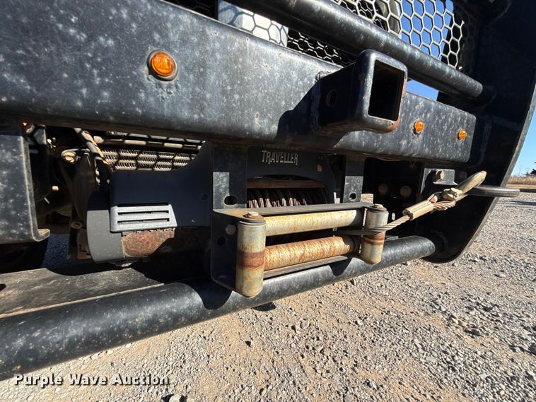 image for item EU5400 2014 RAM 3500 Crew Cab flatbed pickup truck