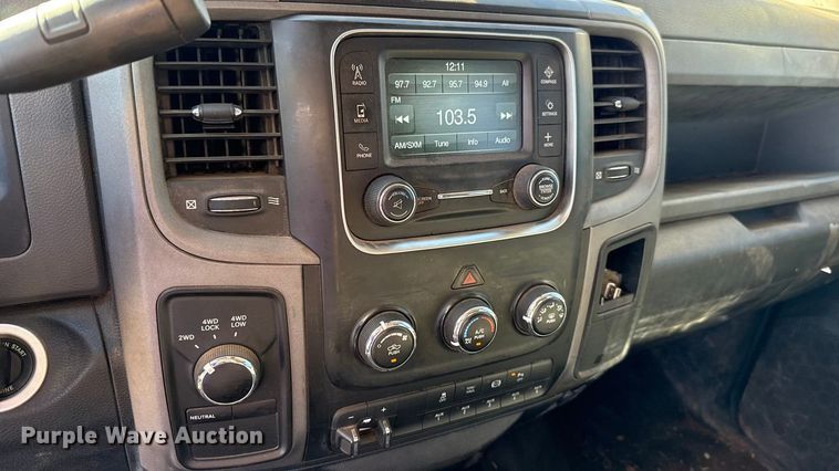 image for item EU5400 2014 RAM 3500 Crew Cab flatbed pickup truck