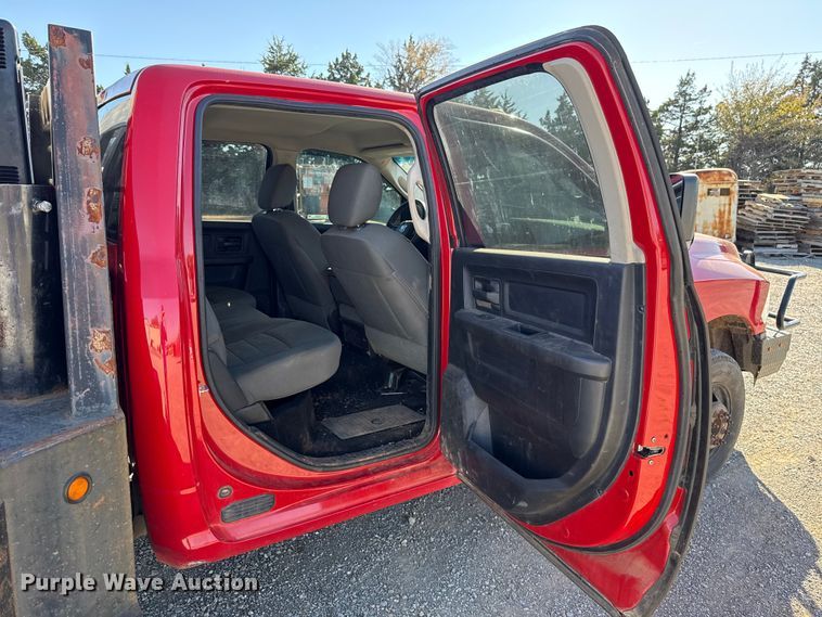 image for item EU5400 2014 RAM 3500 Crew Cab flatbed pickup truck