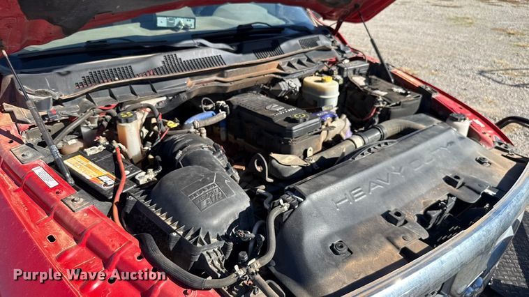 image for item EU5400 2014 RAM 3500 Crew Cab flatbed pickup truck