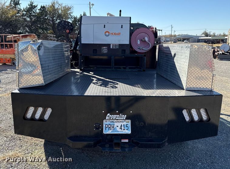 image for item EU5401 2014 RAM 3500 Crew Cab flatbed pickup truck