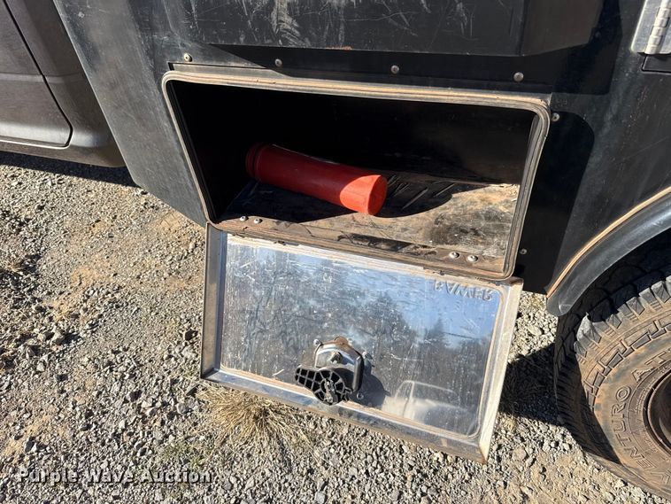 image for item EU5401 2014 RAM 3500 Crew Cab flatbed pickup truck