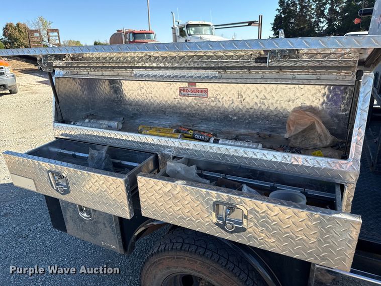 image for item EU5401 2014 RAM 3500 Crew Cab flatbed pickup truck