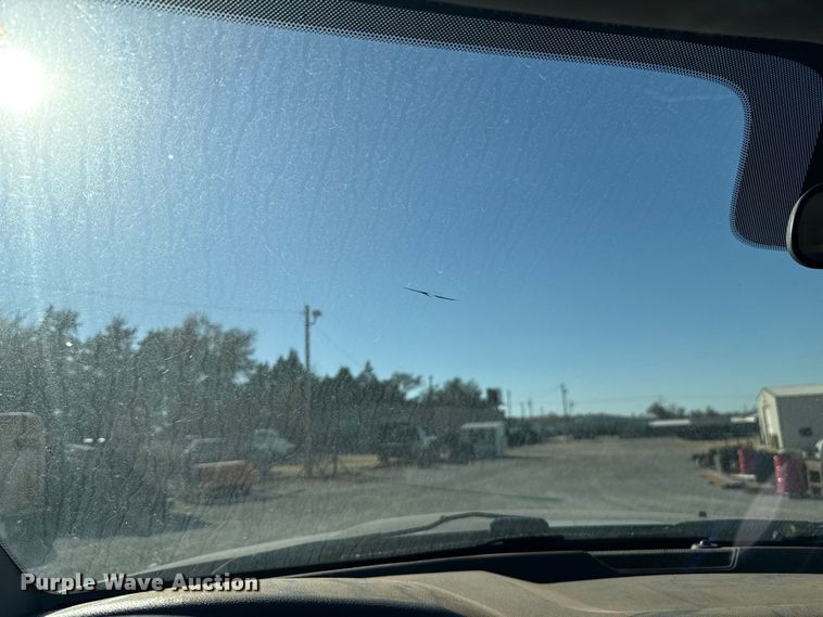 image for item EU5401 2014 RAM 3500 Crew Cab flatbed pickup truck