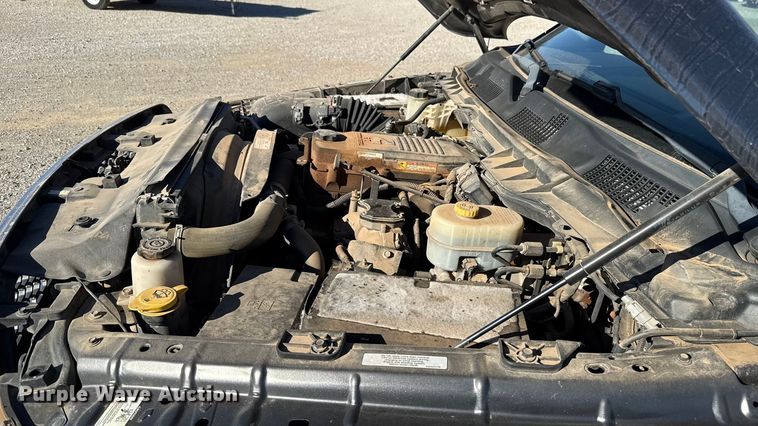 image for item EU5401 2014 RAM 3500 Crew Cab flatbed pickup truck