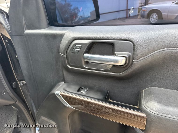 image for item EU6327 2020 Chevrolet Silverado 1500 LT Crew Cab pickup truck