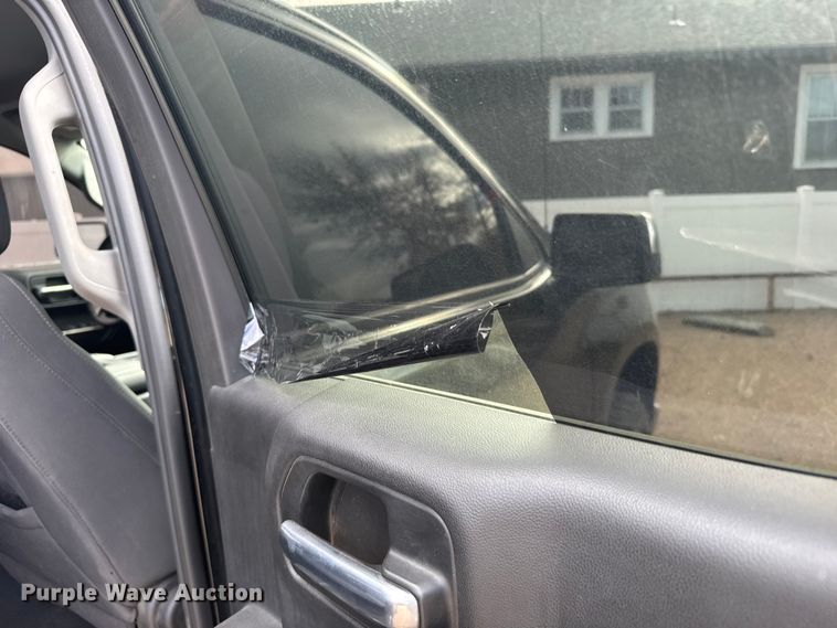 image for item EU6327 2020 Chevrolet Silverado 1500 LT Crew Cab pickup truck