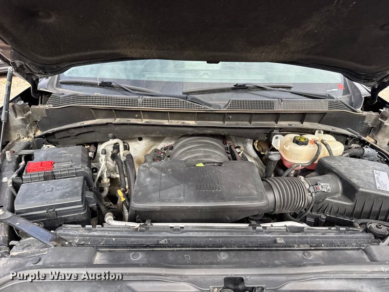 image for item EU6327 2020 Chevrolet Silverado 1500 LT Crew Cab pickup truck