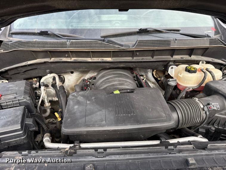 image for item EU6327 2020 Chevrolet Silverado 1500 LT Crew Cab pickup truck