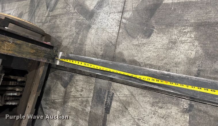 image for item EU6340 Caterpillar C5000 forklift