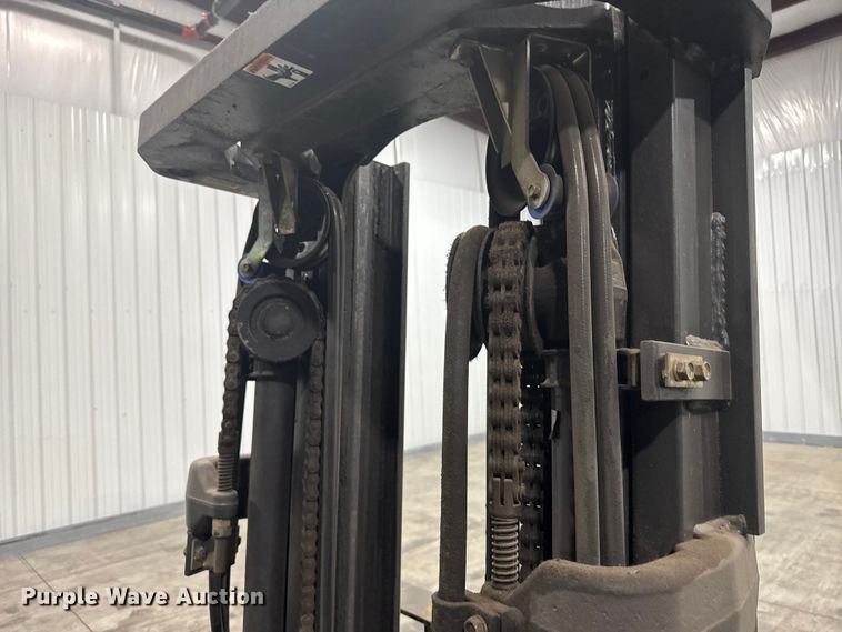 image for item EU6340 Caterpillar C5000 forklift