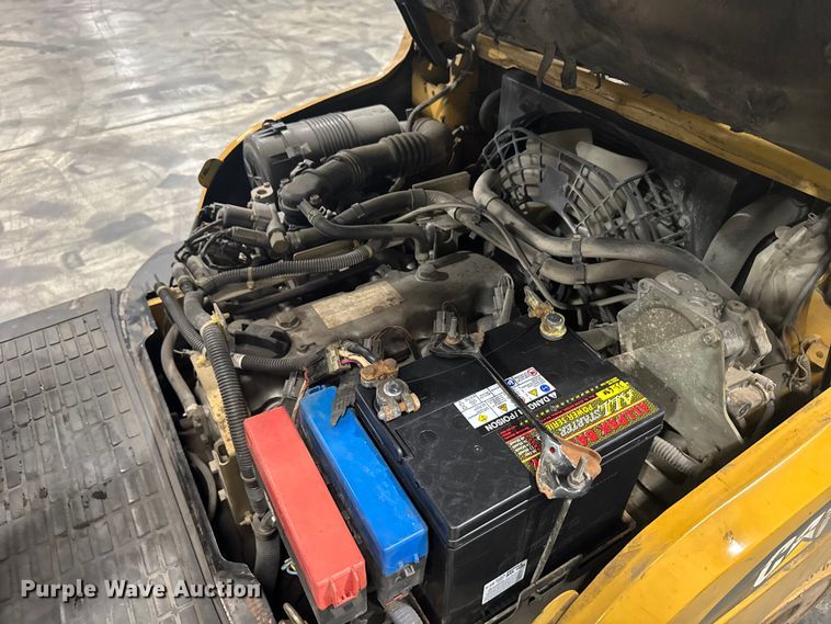 image for item EU6340 Caterpillar C5000 forklift