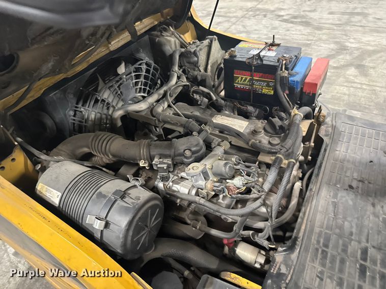 image for item EU6340 Caterpillar C5000 forklift