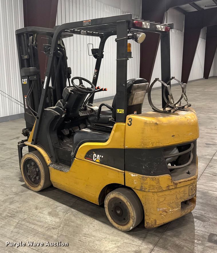 image for item EU6341 Caterpillar C5000 forklift