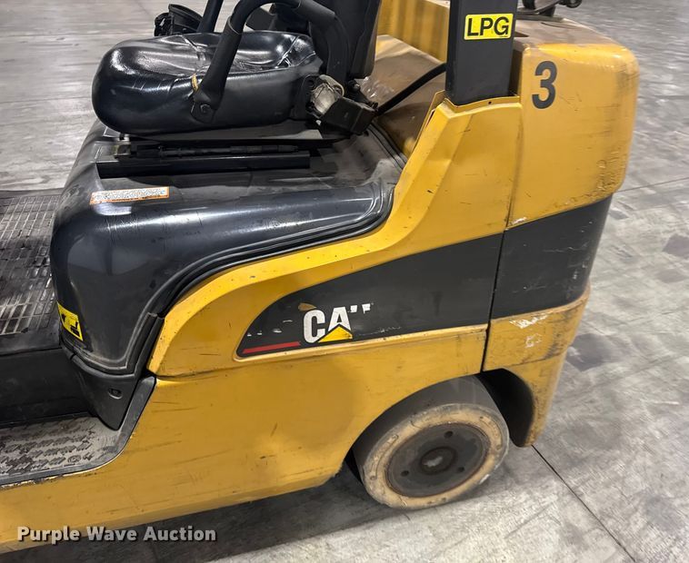 image for item EU6341 Caterpillar C5000 forklift