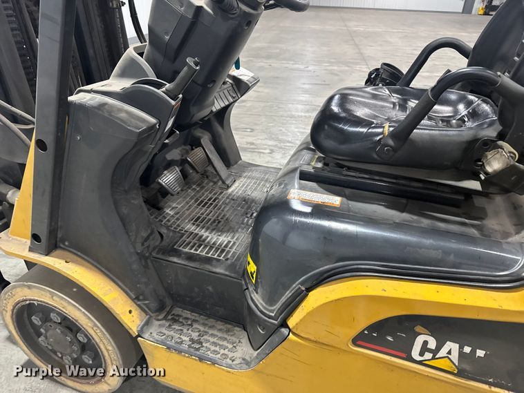 image for item EU6341 Caterpillar C5000 forklift