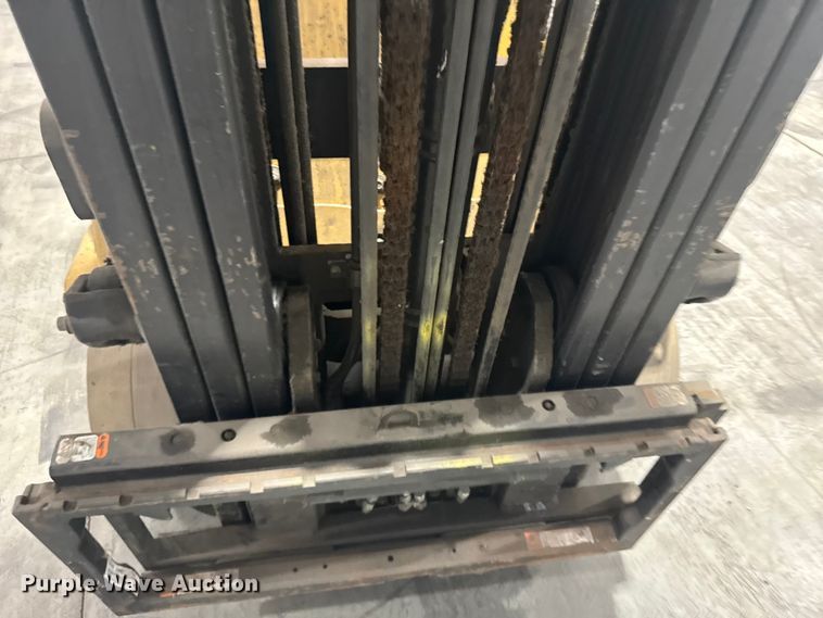 image for item EU6341 Caterpillar C5000 forklift