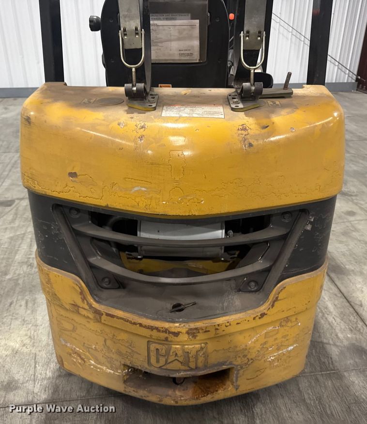 image for item EU6341 Caterpillar C5000 forklift