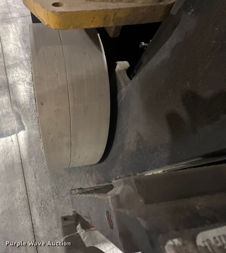 image for item EU6341 Caterpillar C5000 forklift