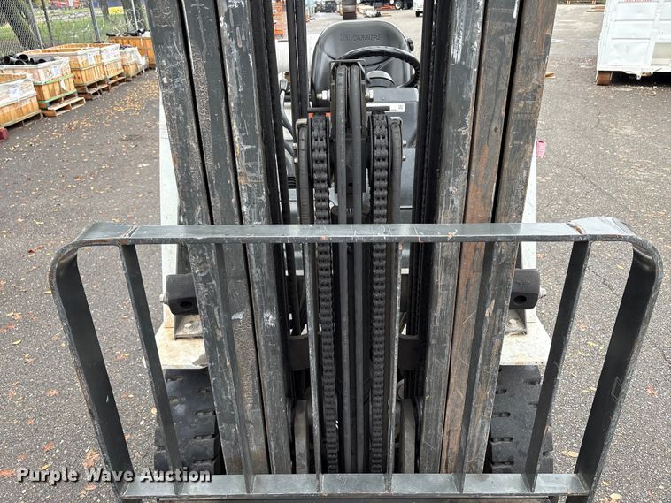 image for item EU8529 2017 UniCarriers PF50 forklift