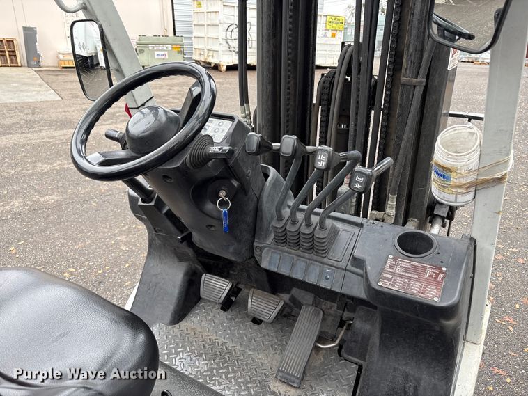 image for item EU8529 2017 UniCarriers PF50 forklift