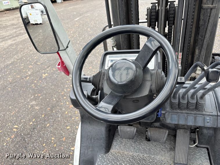 image for item EU8529 2017 UniCarriers PF50 forklift