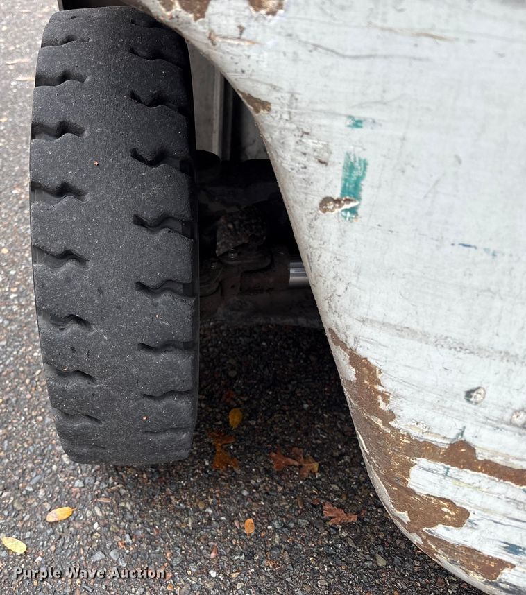 image for item EU8529 2017 UniCarriers PF50 forklift