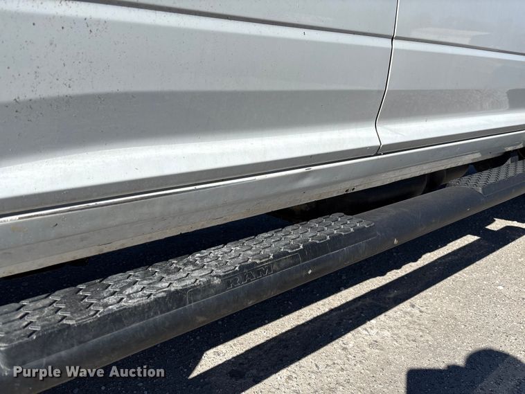 image for item EV3263 2014 RAM 5500 flatbed truck