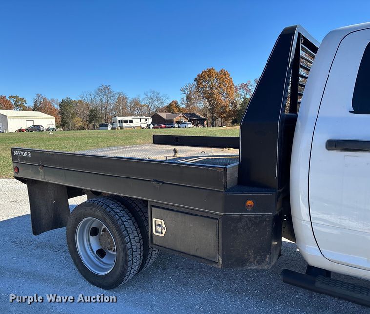 image for item EV3263 2014 RAM 5500 flatbed truck