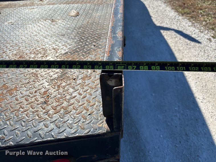 image for item EV3263 2014 RAM 5500 flatbed truck