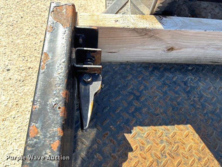 image for item EV3263 2014 RAM 5500 flatbed truck