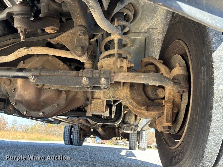 image for item EV3263 2014 RAM 5500 flatbed truck