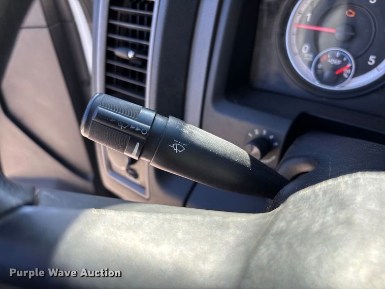 image for item EV3263 2014 RAM 5500 flatbed truck