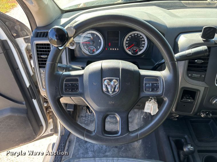 image for item EV3263 2014 RAM 5500 flatbed truck