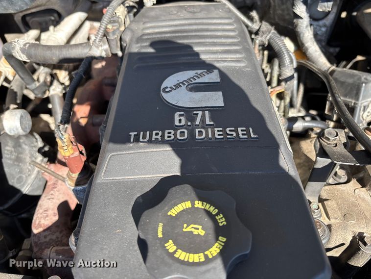 image for item EV3263 2014 RAM 5500 flatbed truck