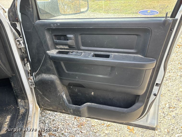 image for item EV3269 2014 RAM 1500 Quad Cab pickup truck