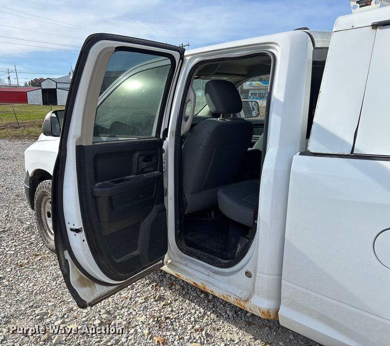 image for item EV3269 2014 RAM 1500 Quad Cab pickup truck