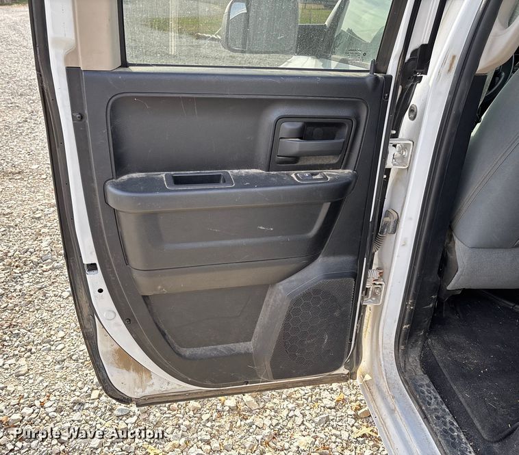 image for item EV3269 2014 RAM 1500 Quad Cab pickup truck