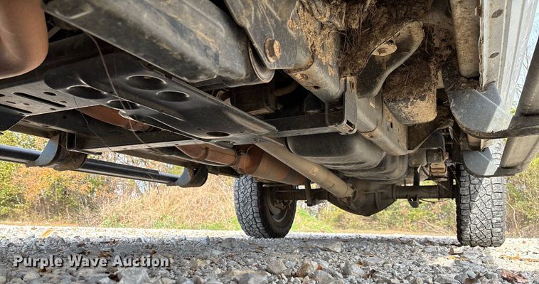 image for item EV3270 2017 RAM 3500 Crew Cab pickup truck